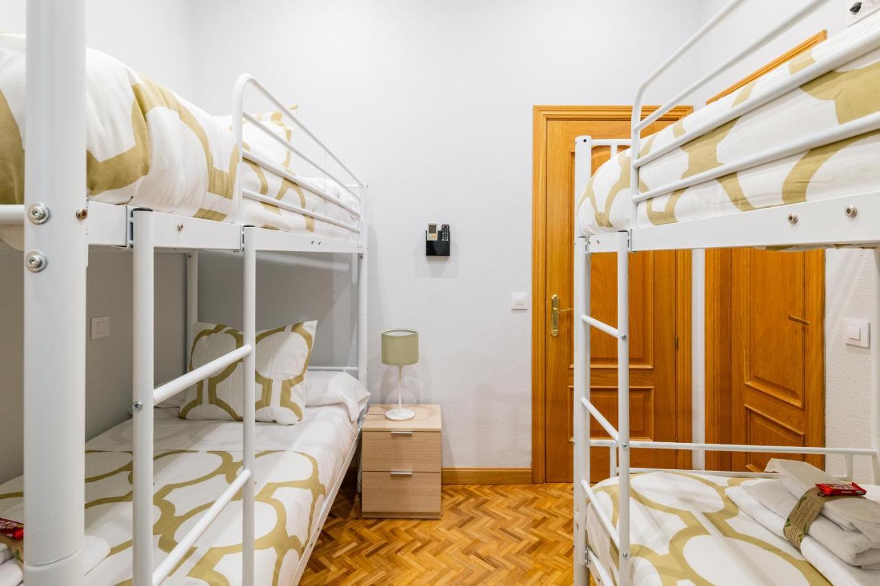 Centrico Apartamento Con 3 Banos En Puerta Del Sol Y Atocha Madrid Exterior foto